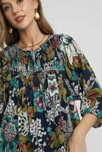 Load image into Gallery viewer, Umgee Floral Print Top in Navy