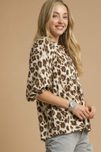 Load image into Gallery viewer, Umgee Leopard Print V Neck Top in Cream