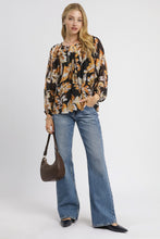 Load image into Gallery viewer, Umgee Mix Abstract Print Balloon Sleeve Blouse in Black Mix