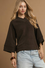 Load image into Gallery viewer, Umgee Solid Color Textured Knit Top in Chocolate