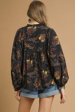 Load image into Gallery viewer, Umgee Mixed Paisley Print Boho Top in Black Mix