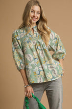 Load image into Gallery viewer, Umgee Mixed Floral Print Top in Sage Mix