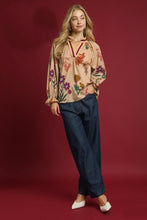 Load image into Gallery viewer, Umgee Floral Print Top with Contrasting Collar in Tan Mix