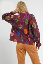 Load image into Gallery viewer, Umgee Floral Print Top with Contrasting Collar in Burgundy Mix