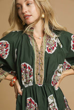 Load image into Gallery viewer, Umgee Flower Print with Contrasting Print Boarder Midi Dress in Palm Green Mix