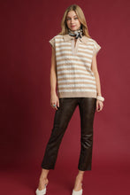 Load image into Gallery viewer, Umgee Cable Knit Collared Vest Sweater in Taupe