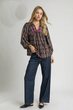 Load image into Gallery viewer, Umgee Floral Vine Print Top in Brown