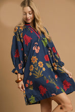 Load image into Gallery viewer, Umgee Floral Print Shift Mini Dress in Midnight Mix