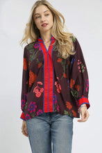 Load image into Gallery viewer, Umgee Mandarin Collar Floral Print Top in Plum Mix
