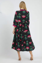Load image into Gallery viewer, Umgee Floral Print Tiered Midi Dress in Black Mix