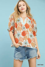 Load image into Gallery viewer, Umgee Floral Print Puff Sleeve Top in Mint Mix