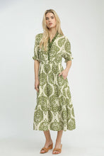 Load image into Gallery viewer, Umgee Medallion Paisley Print Midi Dress in Green