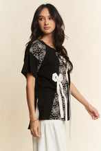 Load image into Gallery viewer, Davi & Dani Color Block Top with Lace and Bow Details in Black