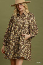 Load image into Gallery viewer, Umgee Corduroy Floral Print Collared Shift Dress in Mocha