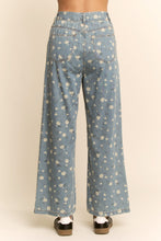 Load image into Gallery viewer, Davi & Dani High Waisted Floral Print Pants in Blue Denim
