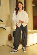 Load image into Gallery viewer, Davi & Dani Solid Color Zip Up Jacket in Cream Beige