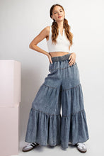 Load image into Gallery viewer, ee:some Snow Washed Tiered Wide Leg Pants in Denim