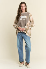Load image into Gallery viewer, J.nna Knit Horse Print and Contrasting Plaid Top in Olive Combo