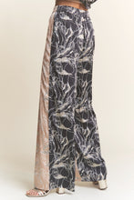 Load image into Gallery viewer, J.nna Multi Pattern Satin Colorblock Pants in Champagne Black