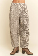 Load image into Gallery viewer, Davi & Dani Leopard Print Barrel Pants in Taupe Leopard