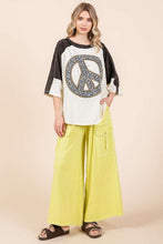 Load image into Gallery viewer, Mittoshop Color Block Top with Peace Sign Patch in Ivory/Black