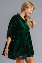 Load image into Gallery viewer, Umgee Velvet Tunic Top with Sequin Contrast in Hunter Green