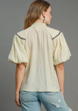 Load image into Gallery viewer, Umgee Solid Color Top with Embroidery in Natural