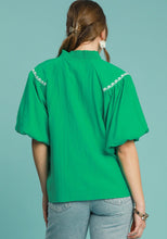 Load image into Gallery viewer, Umgee Solid Color Top with Embroidery in Kelly Green
