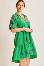 Load image into Gallery viewer, Umgee Embroidered Boho Dress in Green