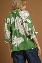 Load image into Gallery viewer, Umgee Bold Peony Floral Print Top in Green