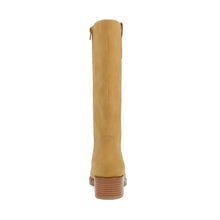 Load image into Gallery viewer, MIA 1976 "DUSTON" Boots in Banana