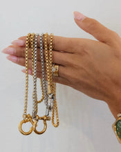 Load image into Gallery viewer, CHANSUTTPEARLS Locket Necklace