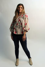 Load image into Gallery viewer, Entro A-Line Floral Print Ecru Top