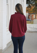 Load image into Gallery viewer, Umgee Luxeknit Solid Color Top in Burgundy