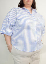 Load image into Gallery viewer, STITCH & Co. Vertical Stripe Poplin Top in Blue Stripe