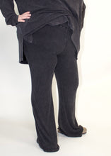 Load image into Gallery viewer, STITCH & Co. Ribbed Knit Pants in Washed Charcoal
