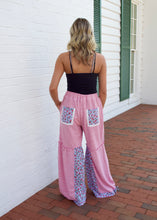 Load image into Gallery viewer, Davi & Dani Color Block Waffle Knit and Floral Print Pants in Pink Multi