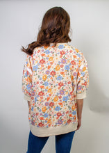 Load image into Gallery viewer, BiBi OVERSIZED Washed Twill Flower Print Top in Cream Multi