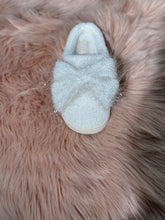 Load image into Gallery viewer, MIA 1976 "COZI" White 3D Bow Slippers
