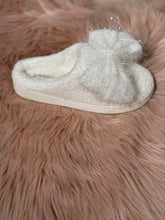 Load image into Gallery viewer, MIA 1976 "COZI" White 3D Bow Slippers
