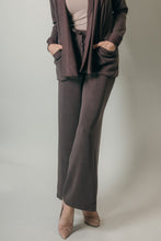 Load image into Gallery viewer, Skies are Blue Brushed Modal Elastic Waist Pants in Espresso