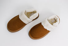 Load image into Gallery viewer, MIA 1976 "ICIER" Platform Mule in Cognac