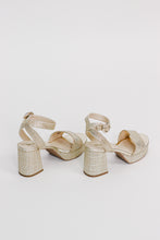 Load image into Gallery viewer, MIA 1976 "RENEE" Platform Heeled Sandal in Gold