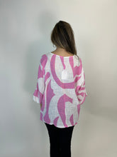 Load image into Gallery viewer, Yolly Two-Toned Abstract Print Top in White/Pink