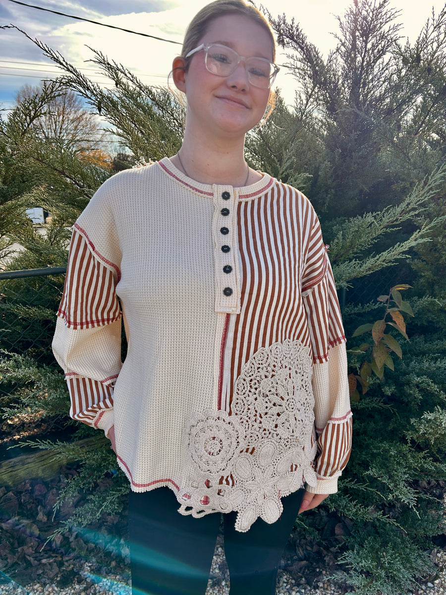 POL OVERSIZED Thermal and Woven Knit Top with Crochet Patch