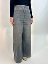 Load image into Gallery viewer, Easel High Rise Denim Double Button Wide Leg Pants in Black Denim