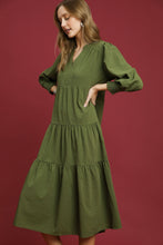 Load image into Gallery viewer, Umgee Solid Color Textured Midi Dress in Olive