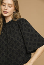 Load image into Gallery viewer, Umgee Jacquard Textured Lattice Pattern Top in Black