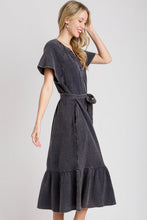 Load image into Gallery viewer, Umgee Cotton Gauze Belted Midi Dress in Navy