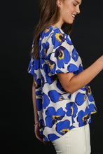 Load image into Gallery viewer, Umgee Floral Print Boxy Cut Top in Blue Mix Shirts & Tops Umgee